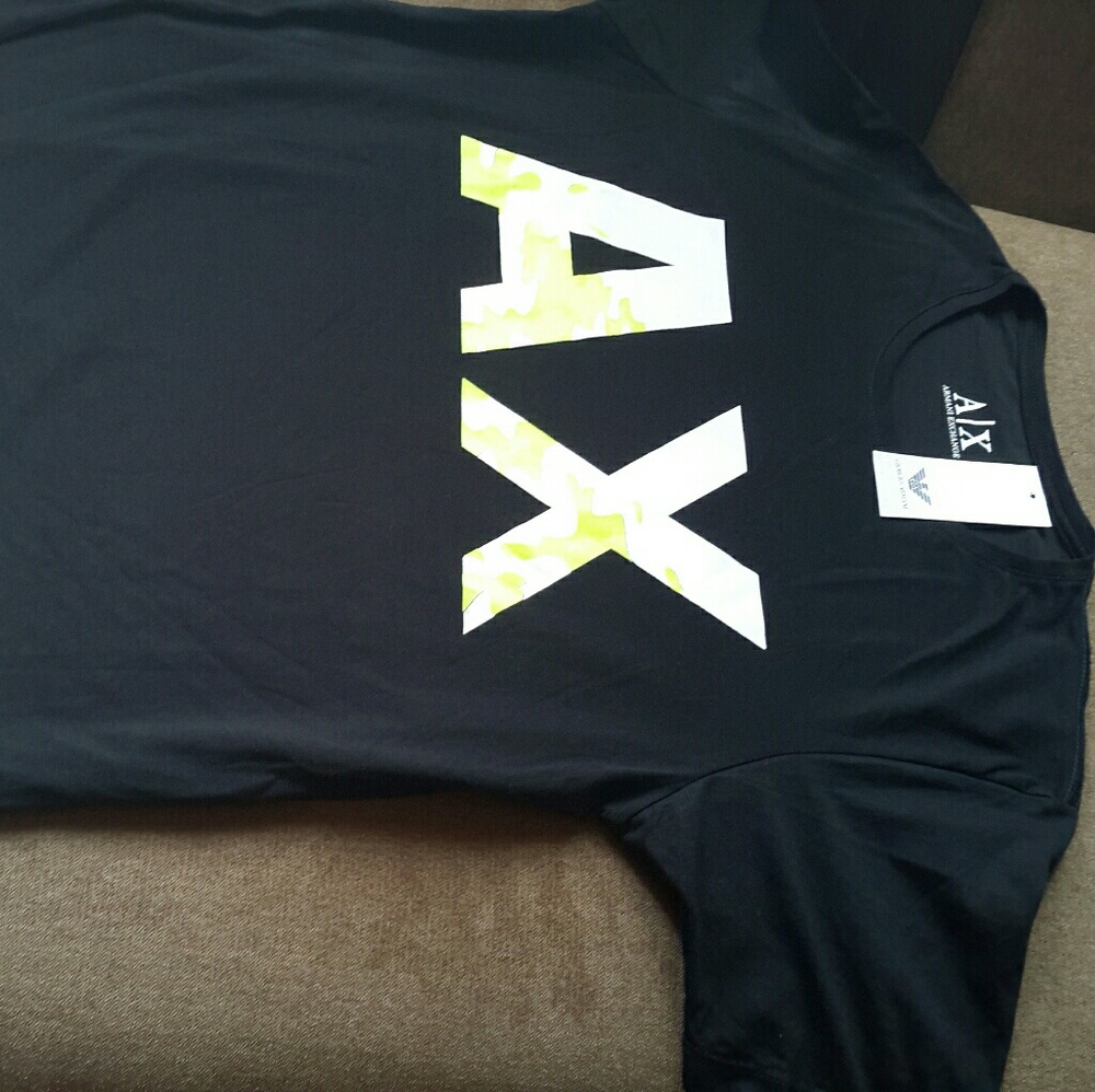 T-Shirts A/X - Picture 3 of 3