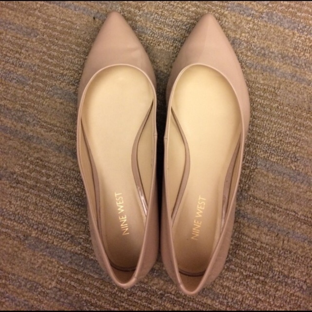 Nine West Nude Patent Flats
