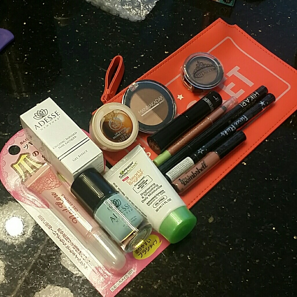 Various makeup products from Ipsy monthly bag BN