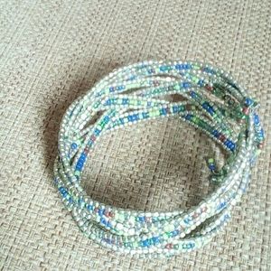 Strachable beads bracelet