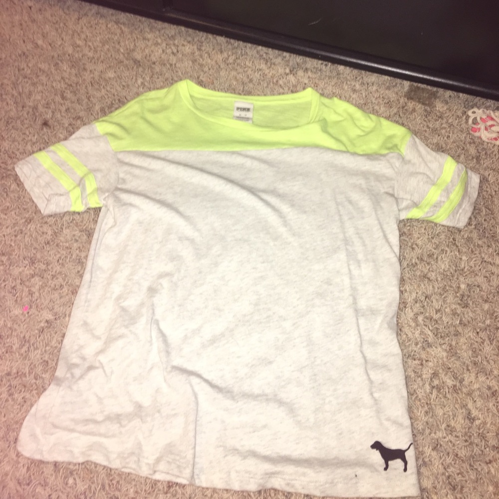 Pink t shirt
