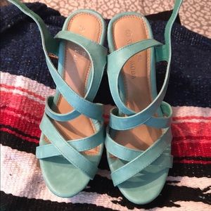 Spirit Moda Turquoise Wedges