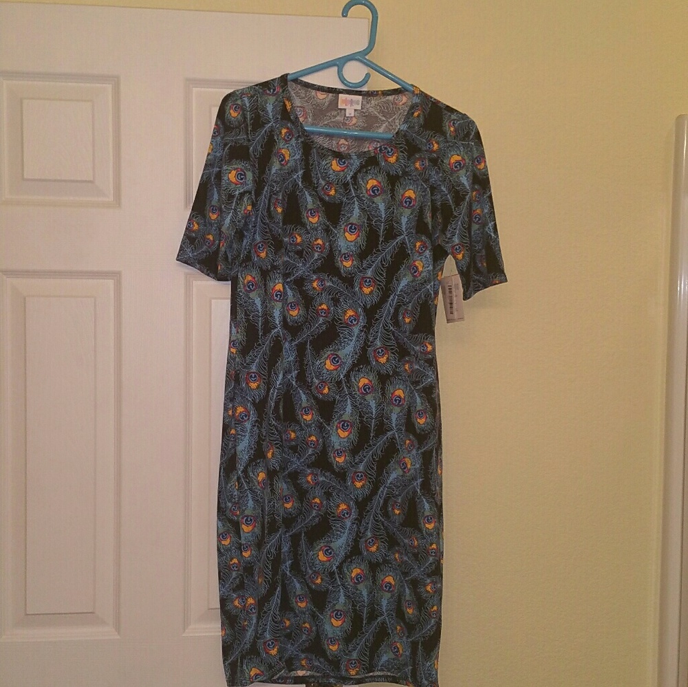 NWT Lularoe Med Julia Peacock