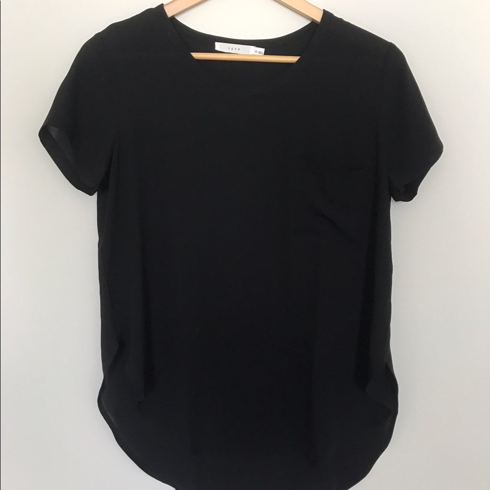Black T-shirt blouse with front pocket