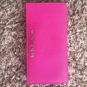 Michael kors jet travel Saffiano leather wallet