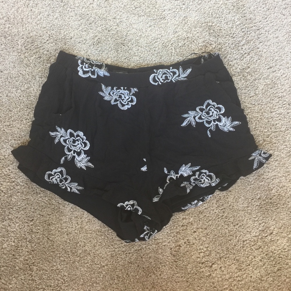 Floral Stitching Shorts
