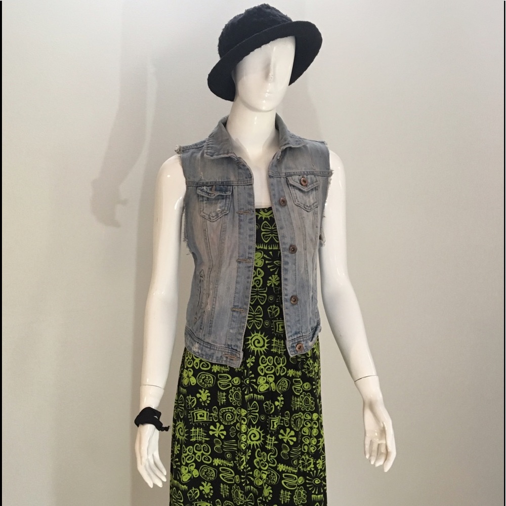 Maxi-Dress!! Side & Back Cut-Outs!!