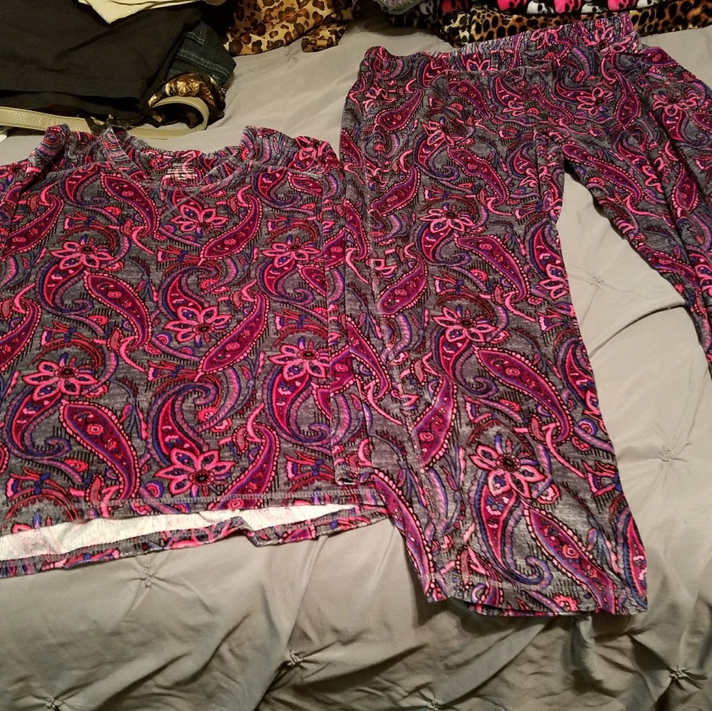 Pajama set