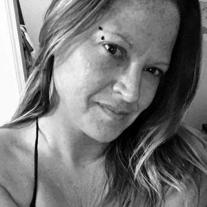 Meet your Posher, Joy