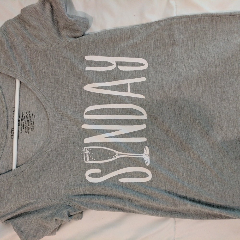 Sunday champagne tee