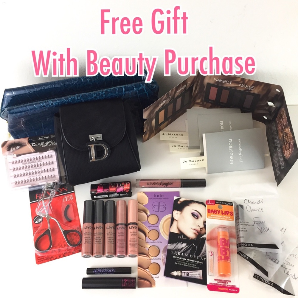 FREEBIES! Gift or Sample With Beauty Purchase