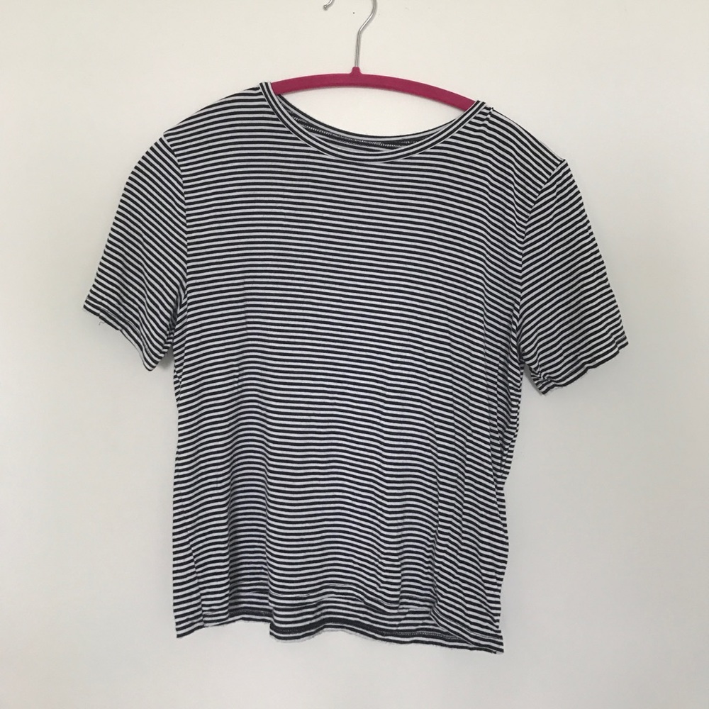 Black&White Striped T-shirt