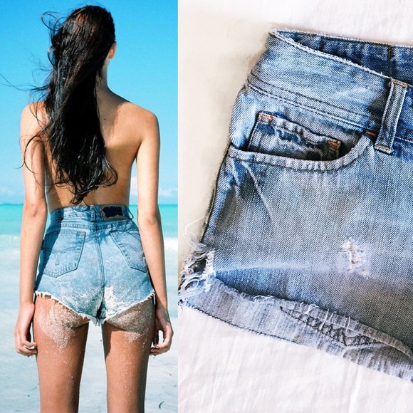 American Eagle Outfitters Pants - American Eagle 🦅 cheeky jean shorts🌞