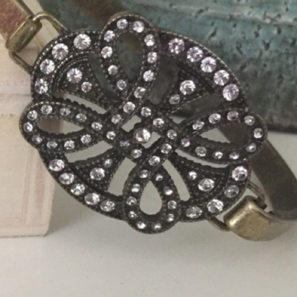 Jewel Kade BRASS AND RHINESTONE bracelet