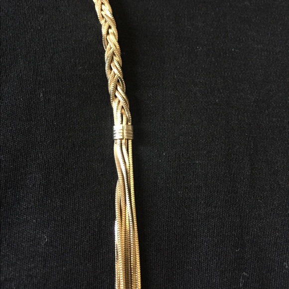 Gold accent necklace - Picture 4 of 5