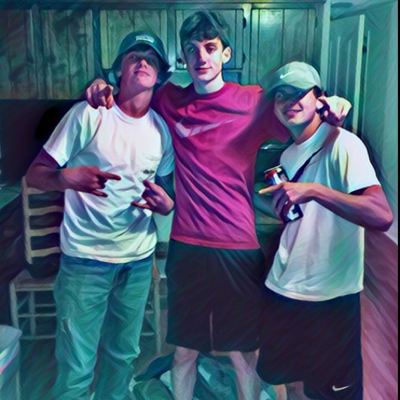 Meet your Posher, Brock - Picture 1 of 1