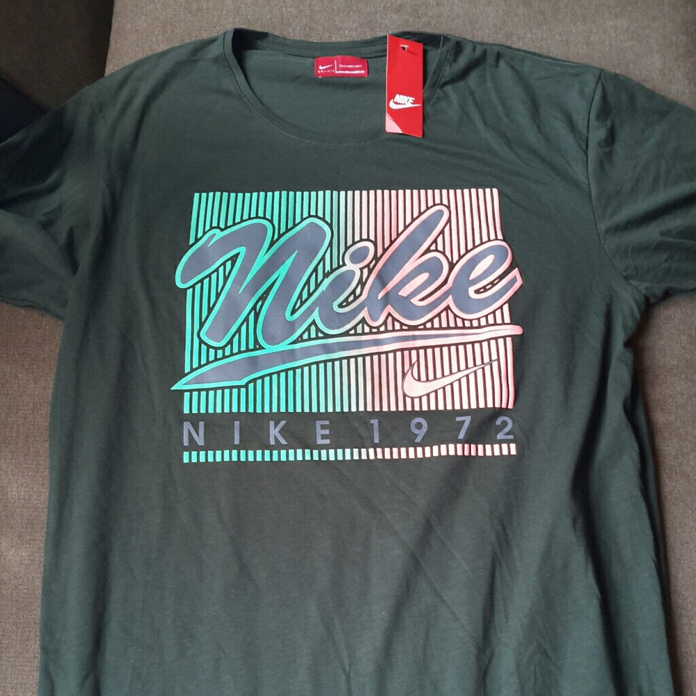 T-Shirts Nike
