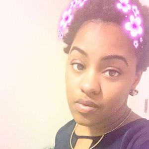 Meet your Posher, Danesha