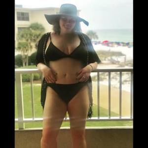 Meet your Posher, Nora