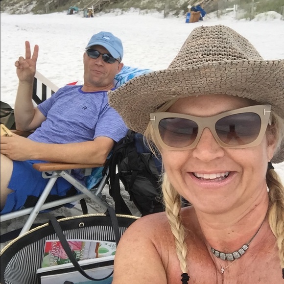 Meet your Posher, Kimberly - Picture 2 of 4