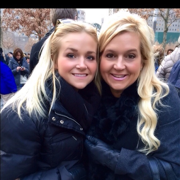 Meet your Posher, Kimberly - Picture 3 of 4