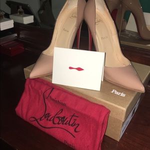Christian Louboutin Pumps