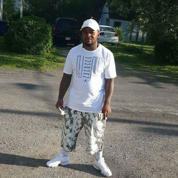 Meet your Posher, Jeremy - Picture 1 of 1