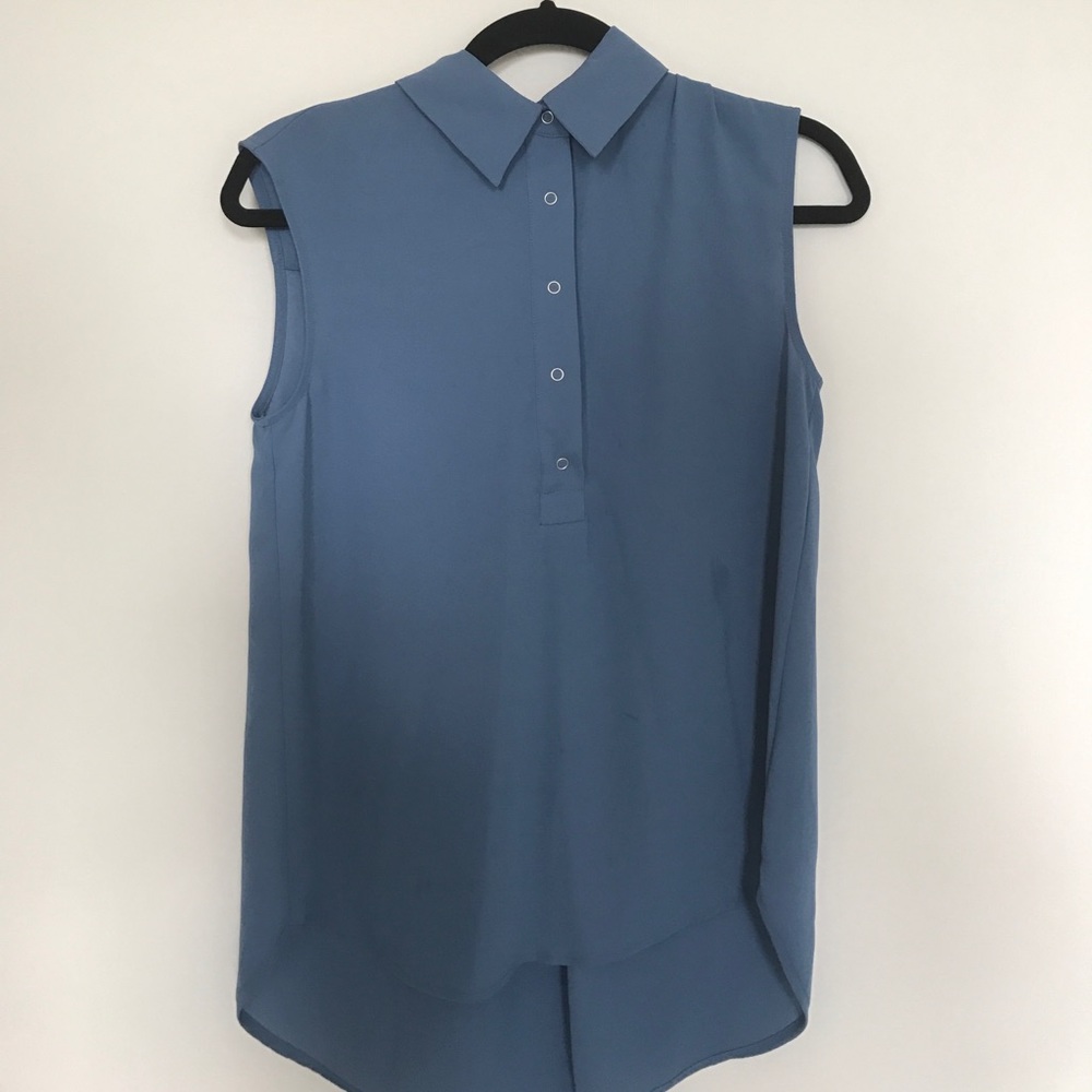 Blue tank top collared blouse
