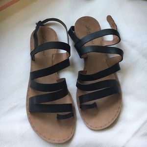 Black Leather Lucky Brand Sandals