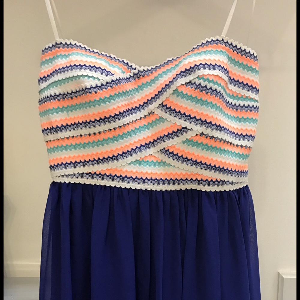 MAKE OFFER! Gorgeous Boutique Dress intrigue style