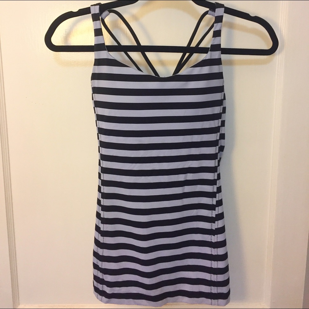 Lululemon workout tank