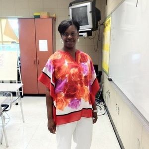 Meet your Posher, Dee