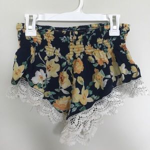 Floral lace soft shorts