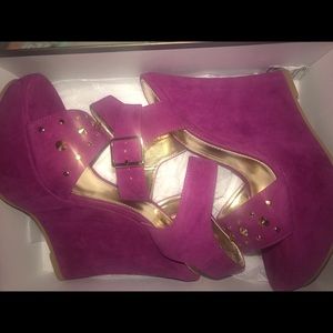Women's BeBe Wedge heels