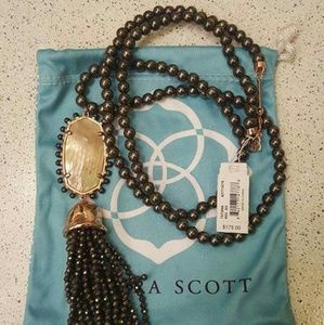 Kendra scott Tatiana necklace