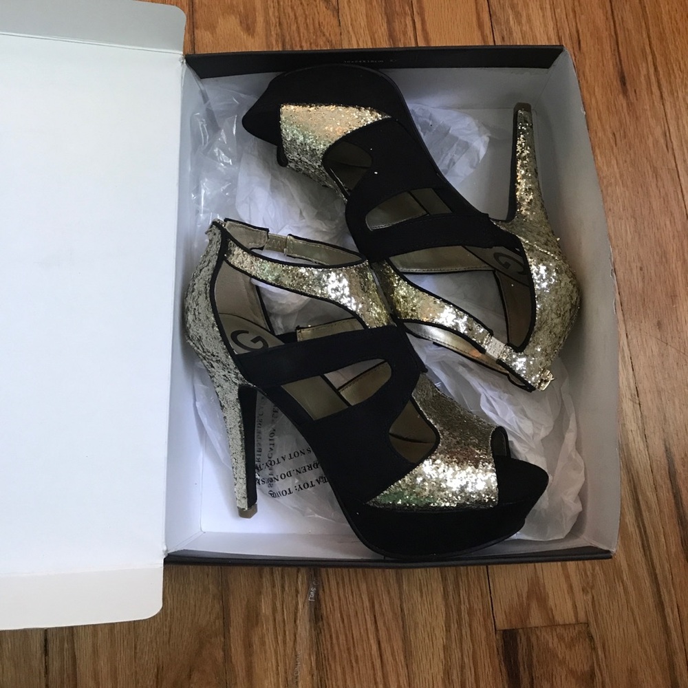 **NEW** G by Guess gold & black sequin heels