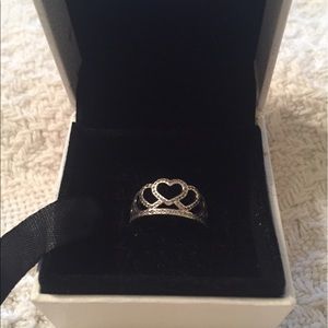 Pandora heart tiara ring