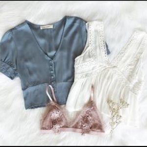 NWOT White with lace flowy tank top