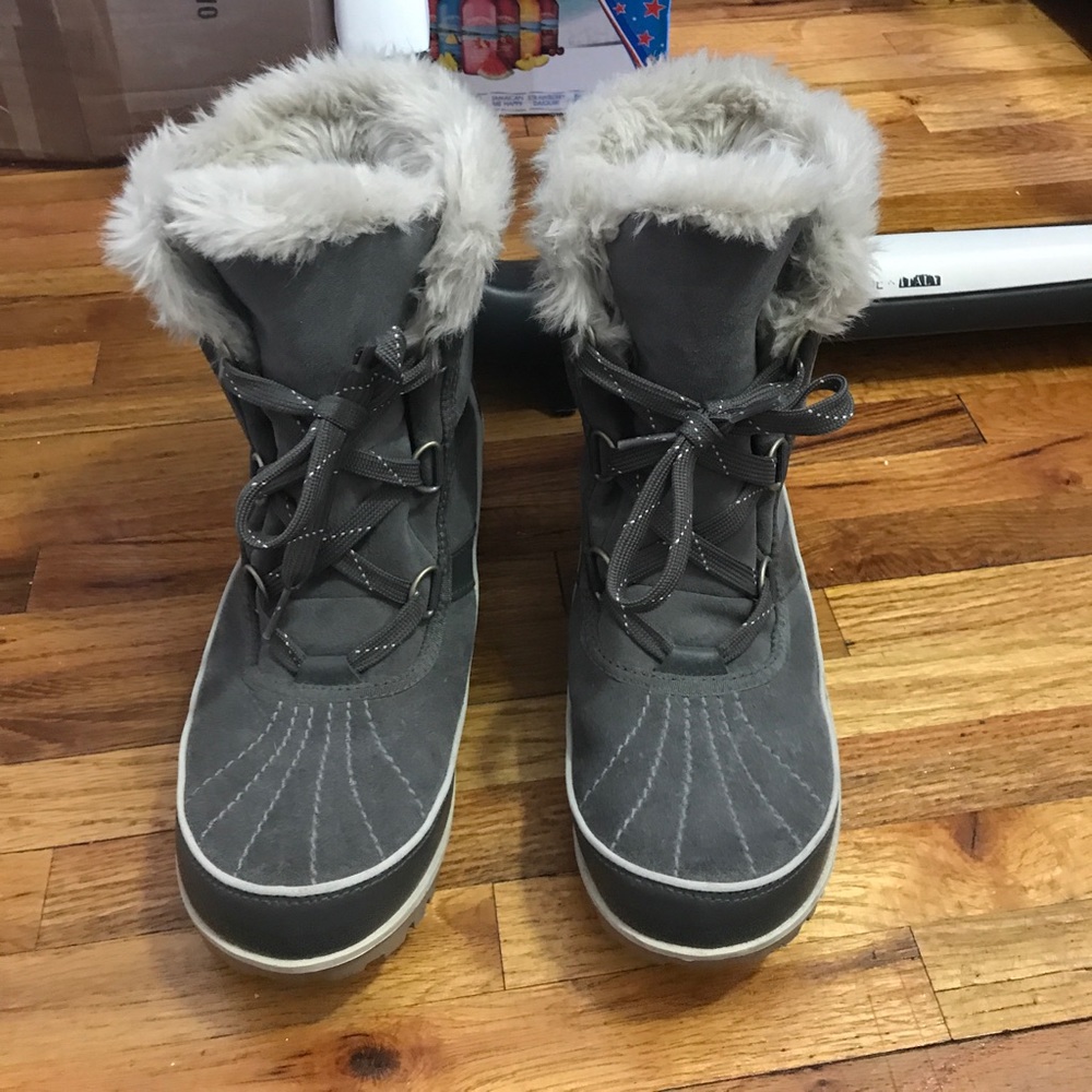 Brand new sorel tivoli snow boot