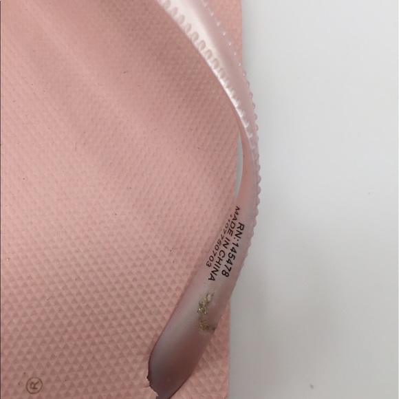 Cute pink flip flops - Picture 3 of 3