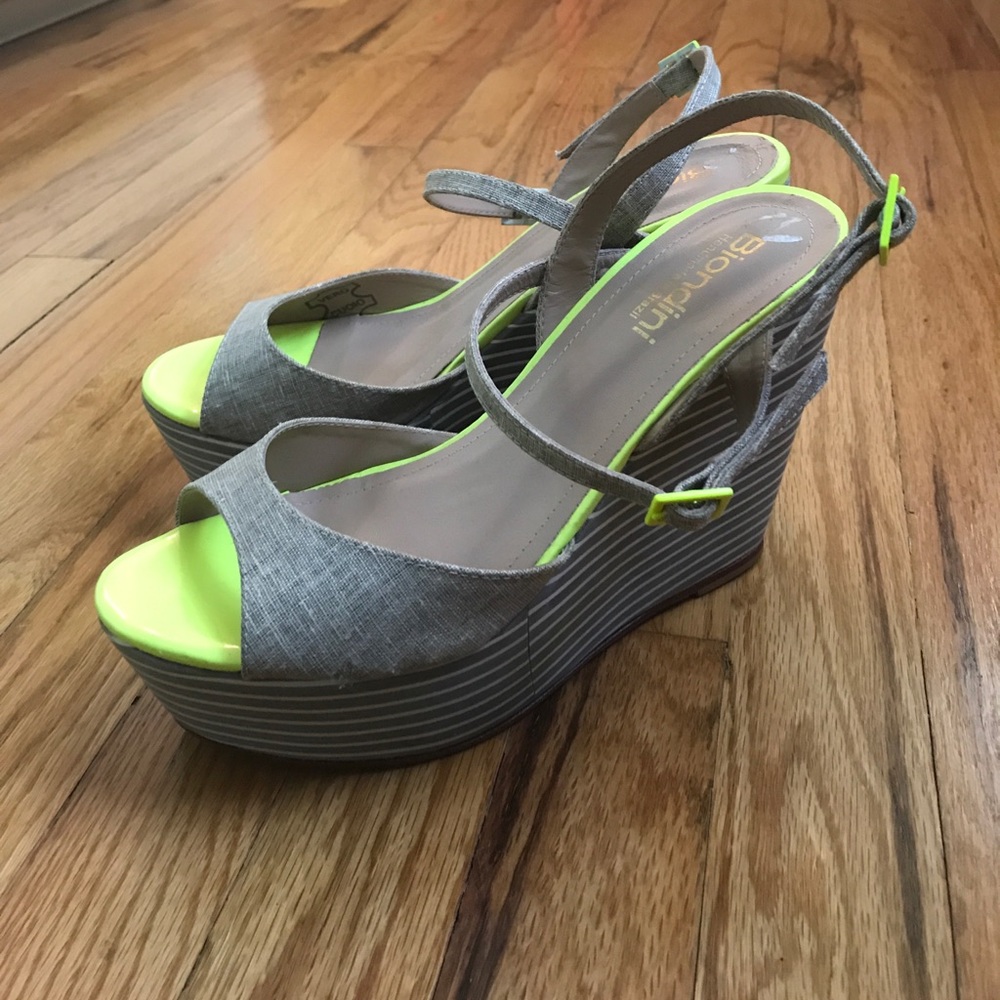 Biondini striped summer wedge