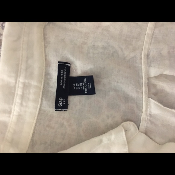 GAP button up - Picture 2 of 2