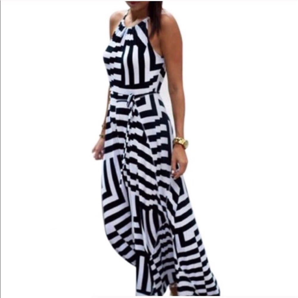 🔥Sale! Bon Temps • Black /White Striped Dress - Picture 2 of 3