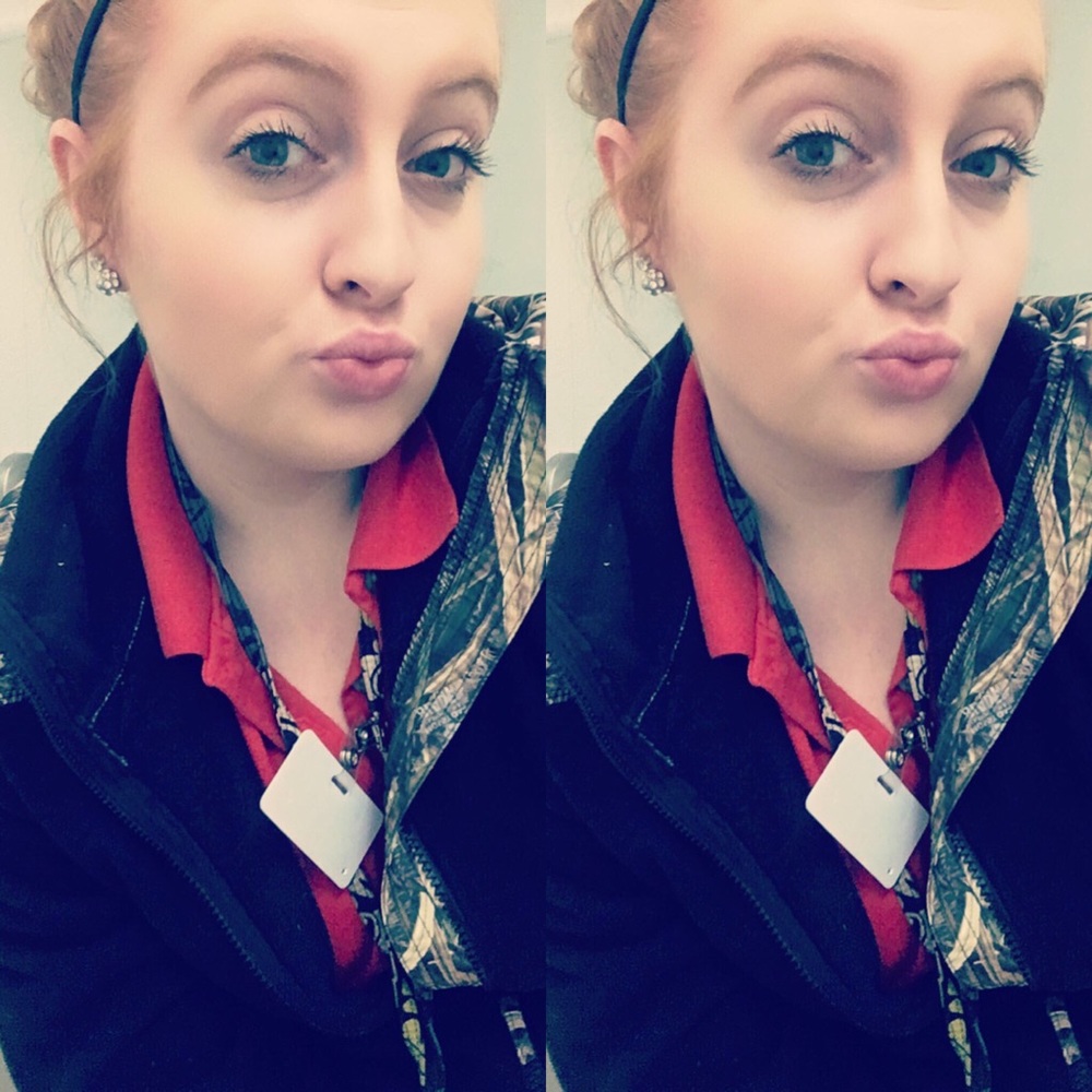 Meet your Posher, Ashley