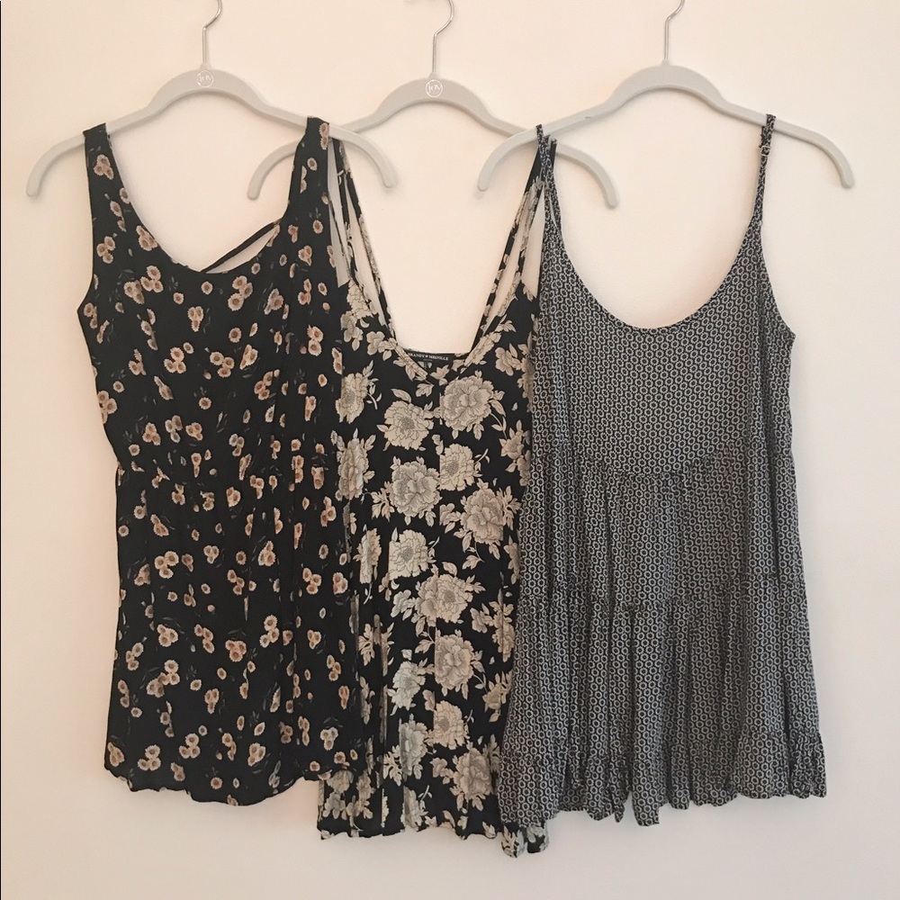 Brandy Melville Dresses!!