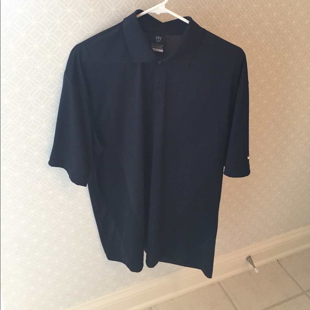 Nike golf shirt! navy blue very nice