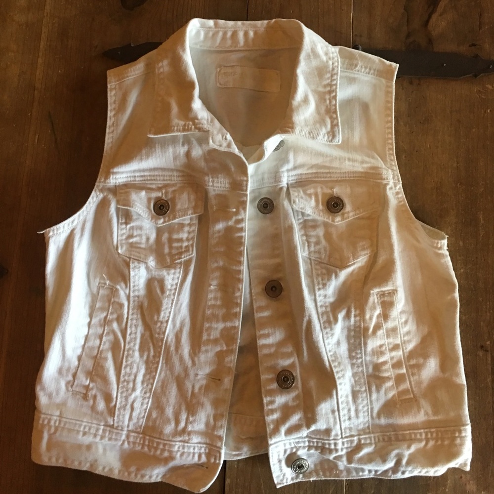 Maurice's Jean vest