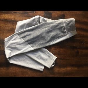 Outdoor voices grey leggings
