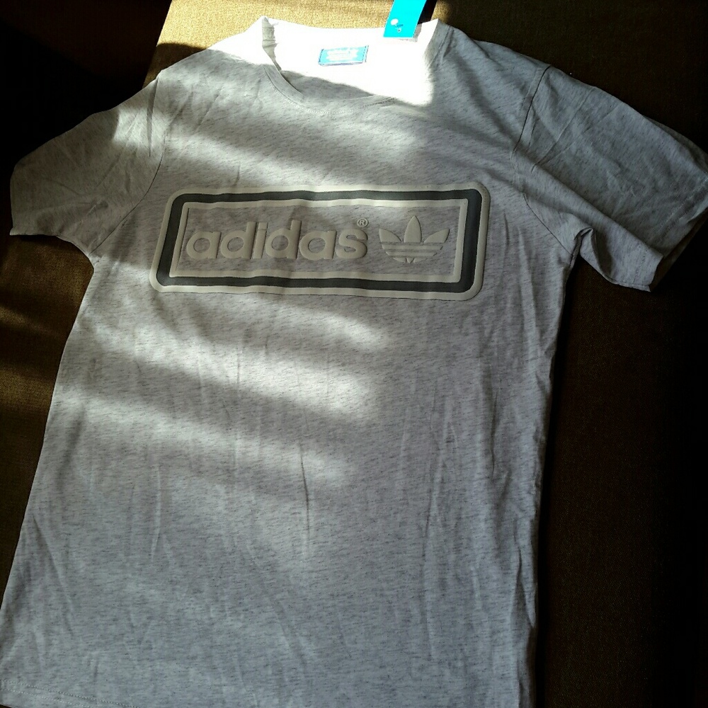 T-ShirtsAdidas - Picture 3 of 3
