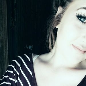 Meet your Posher, Sonya